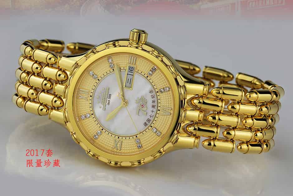 建国70周年纪念手表侧躺窄940.jpg